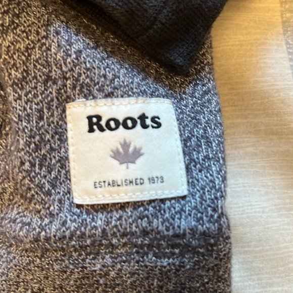 Roots hoodie - Picture 5 of 5